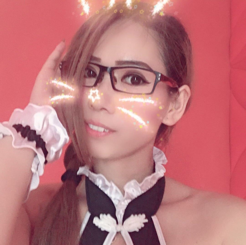 大胸足浴店老板娘